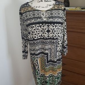Tiana B. Sz XL. Lightweight dress